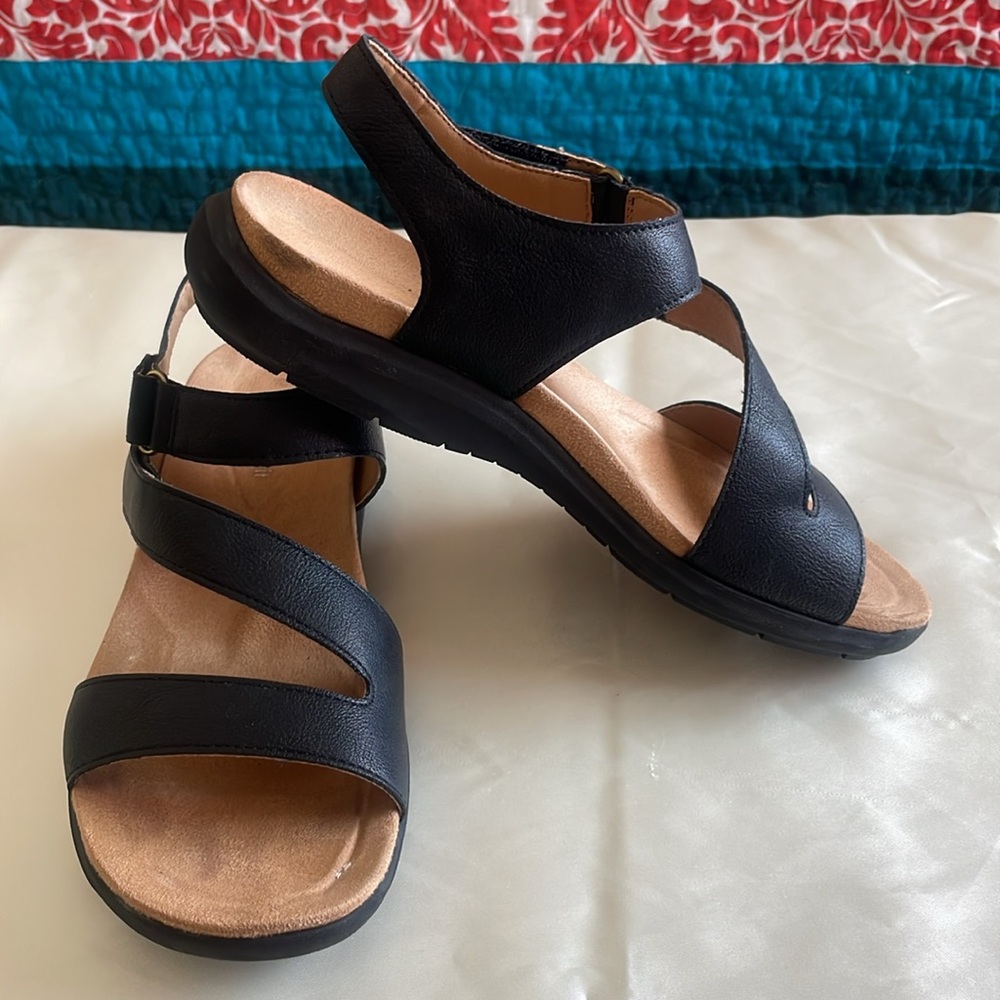 Womens Easy Spirit Sandals - Picture 6 of 6